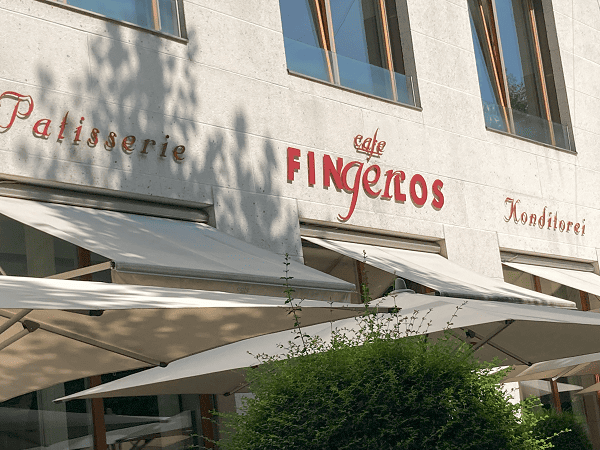 Self-guided tour in Salzburg: try the best cakes ever